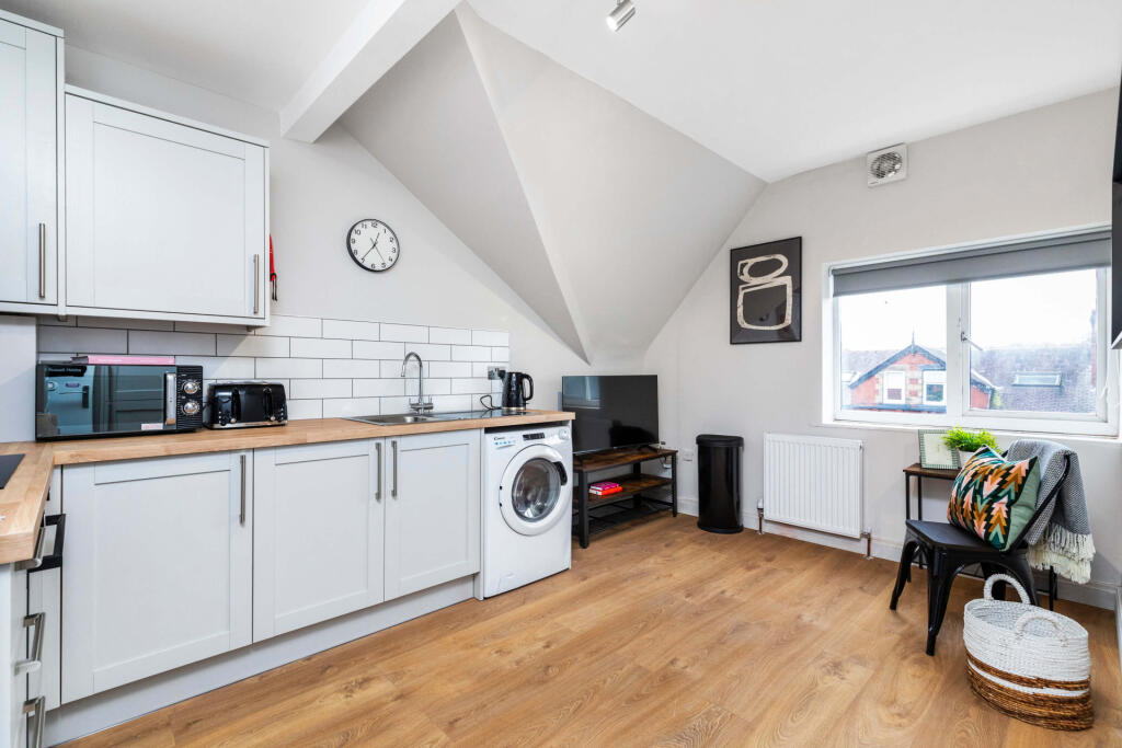 Main image of property: Headingley Mount, Leeds