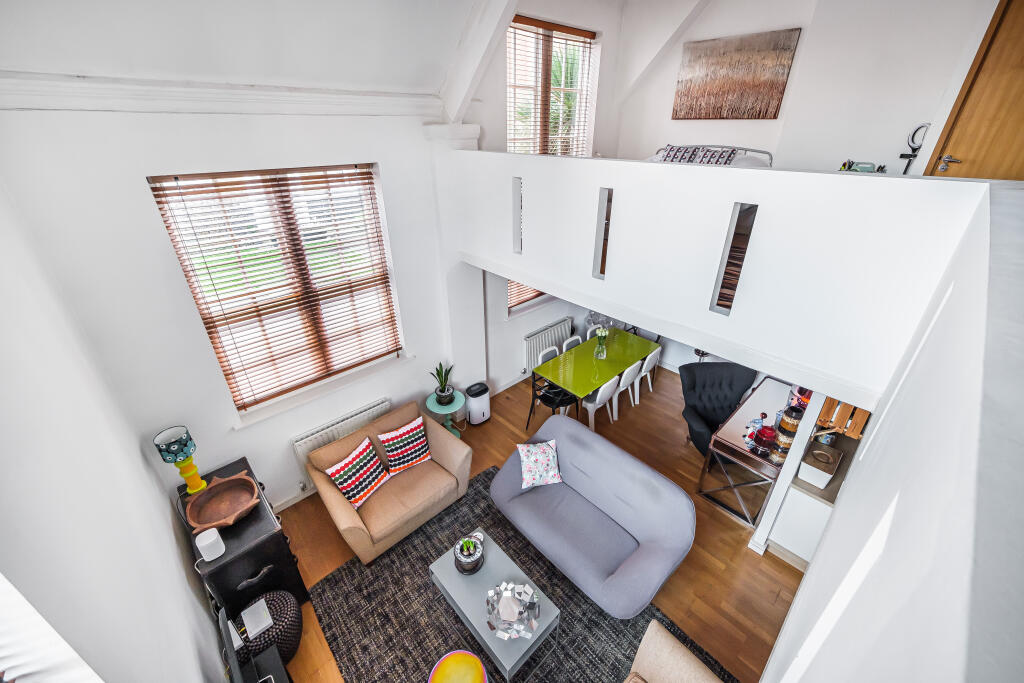 Main image of property: Beta Place, Clapham, SW4