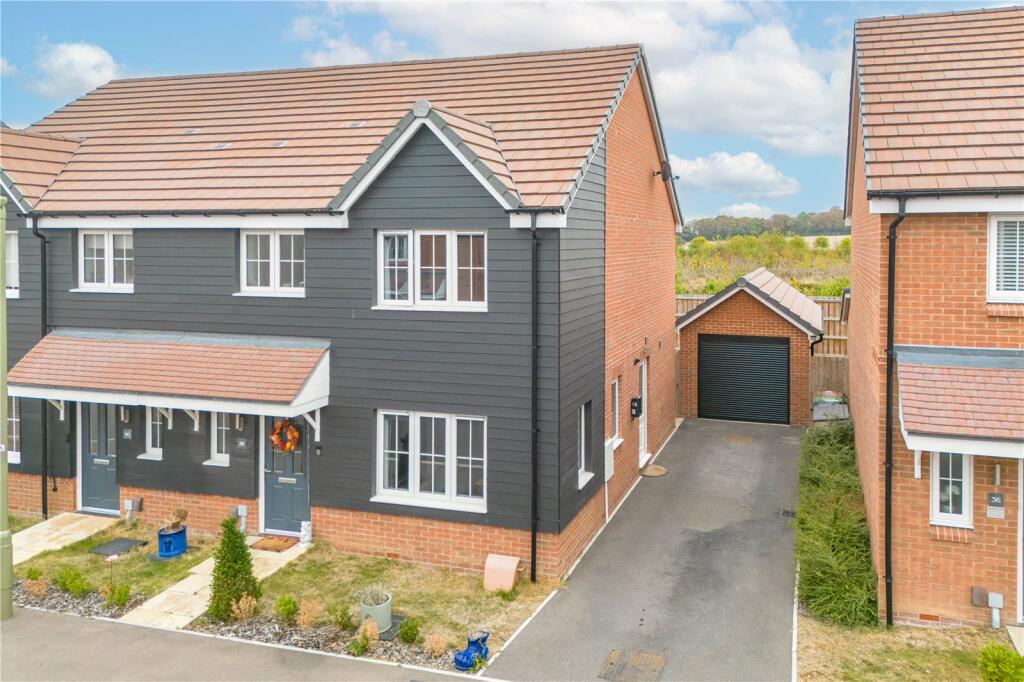 Main image of property: The Elms, Wantage, Oxfordshire, OX12
