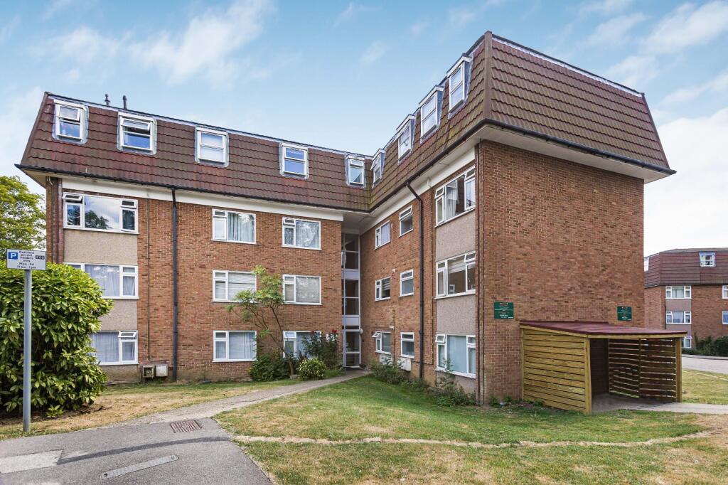 Main image of property: Lambs Close, Cuffley, EN6