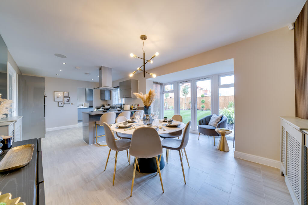 Main image of property: Watnall Road, 
Hucknall, 
NG15 6WQ