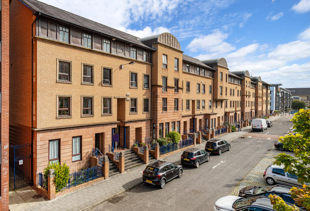 Main image of property: 201 Cumberland Street, Glasgow, G5
