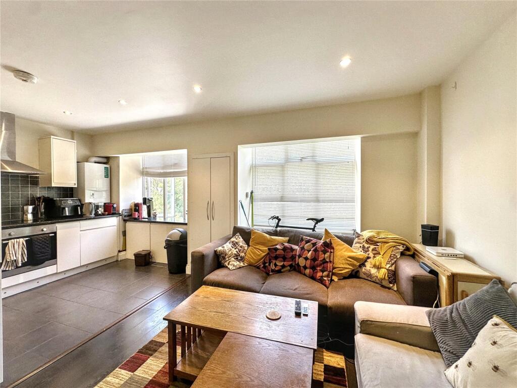 Main image of property: Approach Road, Raynes Park, Merton, SW20