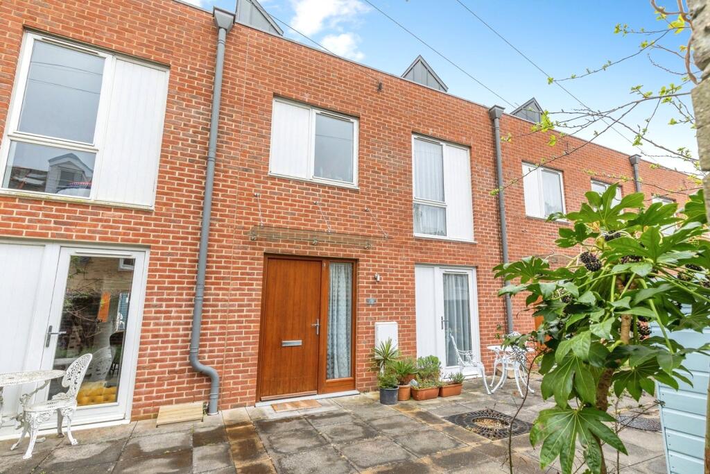 Main image of property: Bishopscourt Gardens, Love Lane, Rochester, Kent, ME1