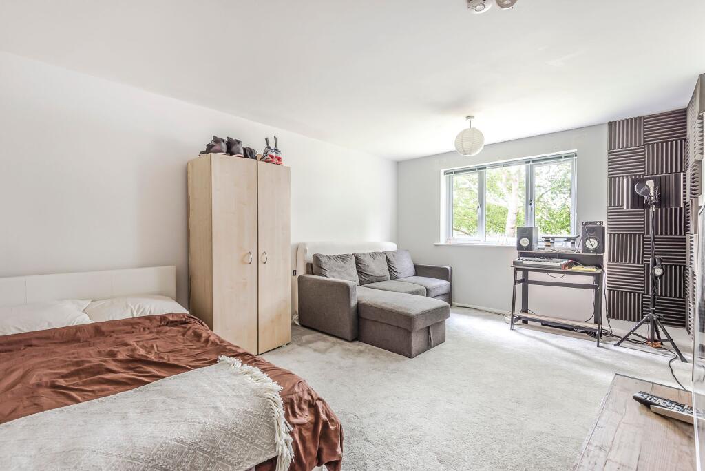 Main image of property: Grinstead Road, Inwen Court Grinstead Road, SE8