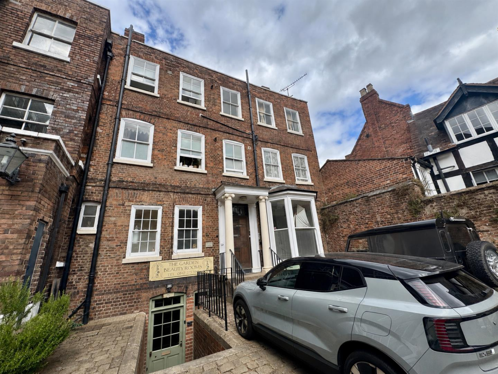 Main image of property: School Gardens, Castle Gates, Shrewsbury