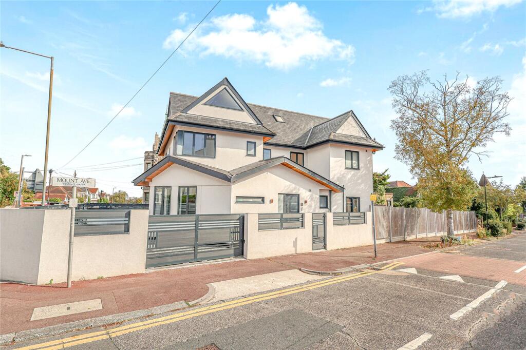 Main image of property: Mount Avenue, Westcliff-on-Sea, Essex, SS0