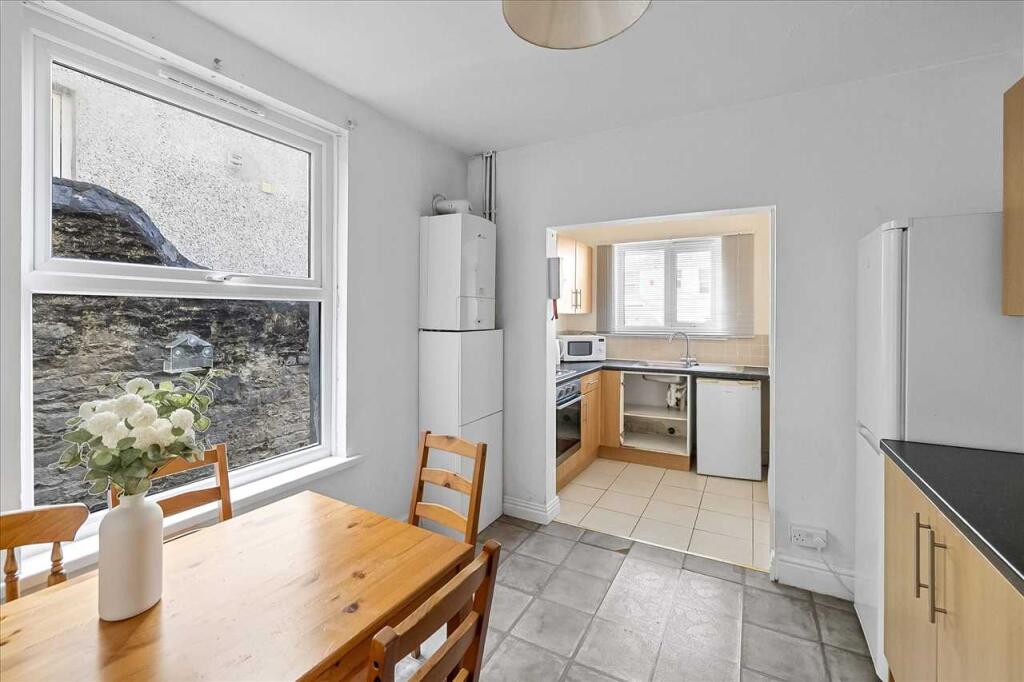 Main image of property: Hamilton Gardens, Plymouth