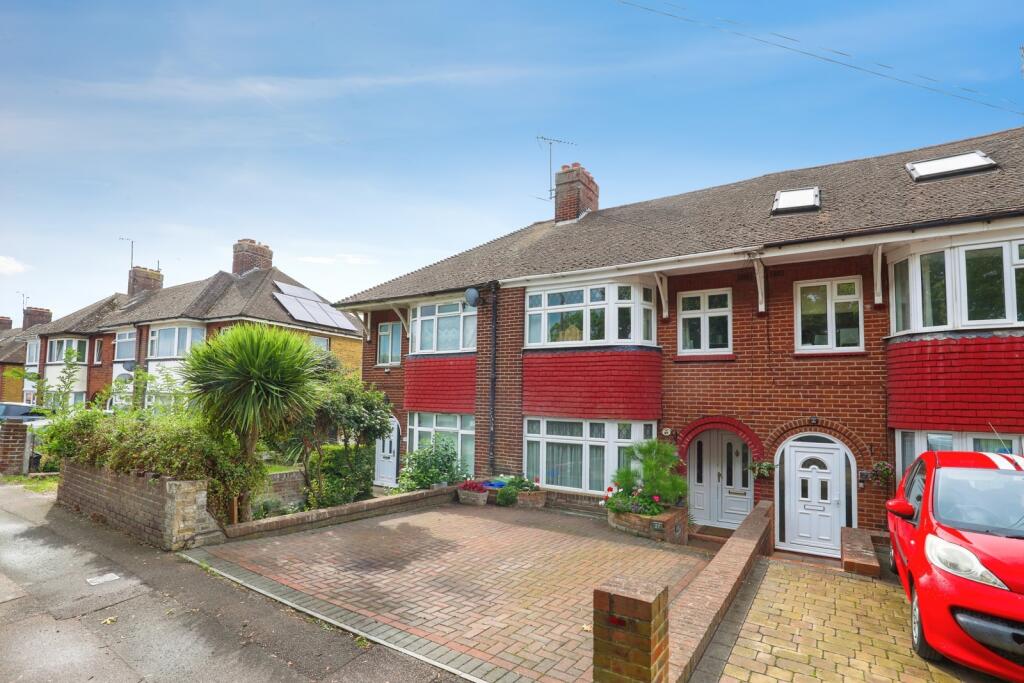 Main image of property: Beechwood Avenue, Milton Regis, Sittingbourne, Kent, ME10