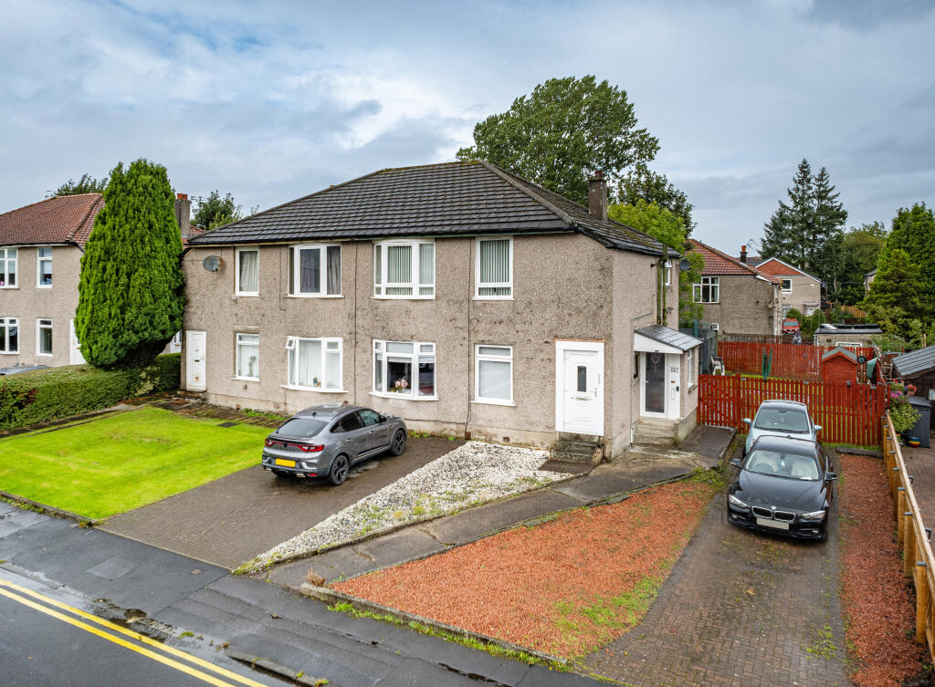 Main image of property: 255 Kingsacre Road, Rutherglen, Glasgow, G73