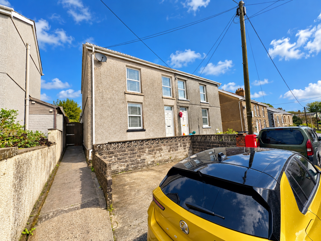 Main image of property: Llandeilo Road, Upper Brynamman, Ammanford, SA18 1BE
