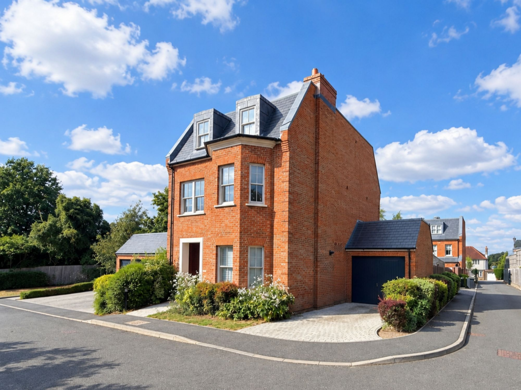 Main image of property: Stableford Close, South Croydon, CR2