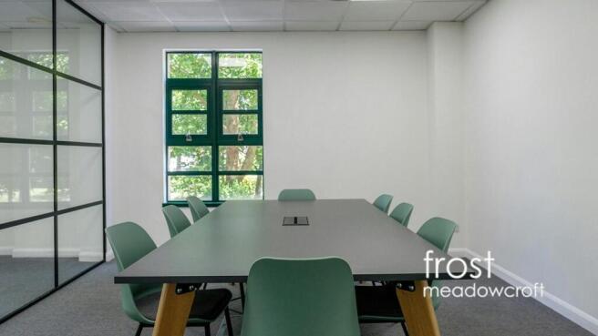 Plaza 535 Kings Rd ChelseaSW10 Office west london a.jpg