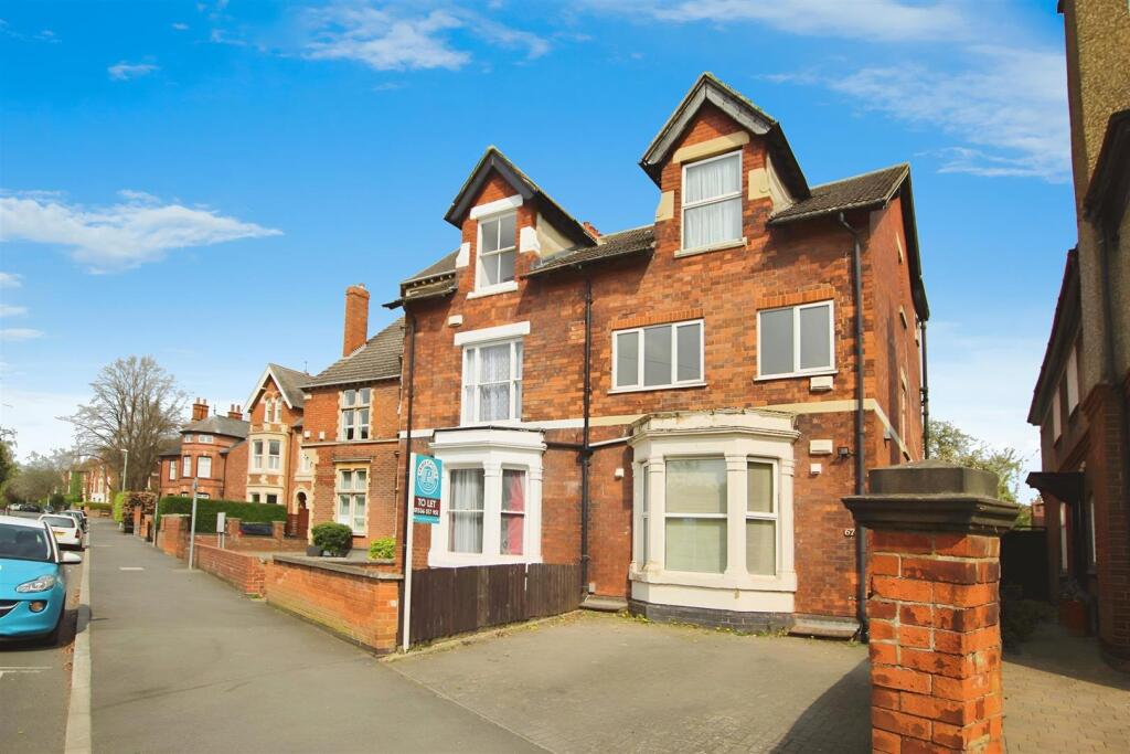 Main image of property: Headlands, Kettering, Northants