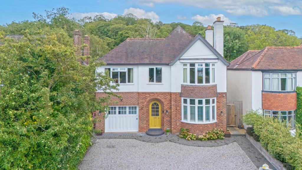 Main image of property: 37 Christine Avenue, Wellington, Telford, Shropshire, TF1 2DX