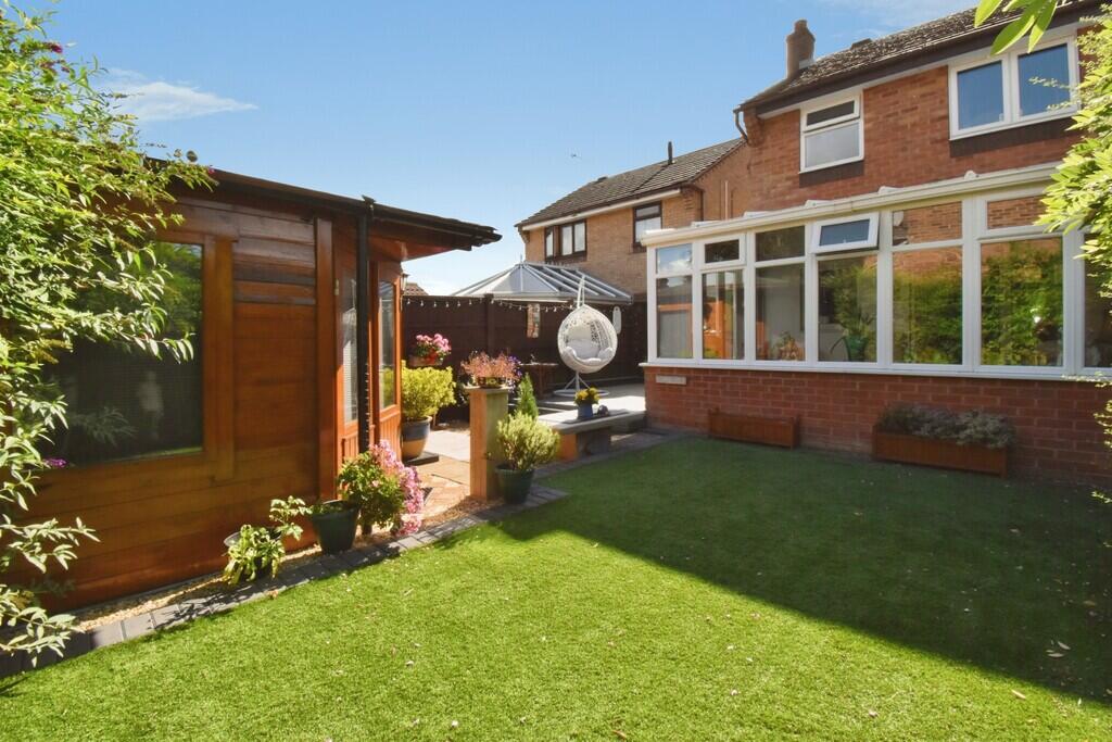 Main image of property: Ringrose Close, Newark