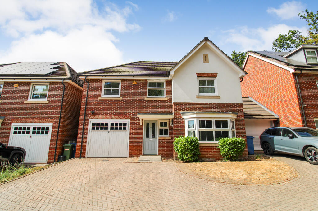 Main image of property: Haskins Gardens, Farnborough, Hampshire, GU14