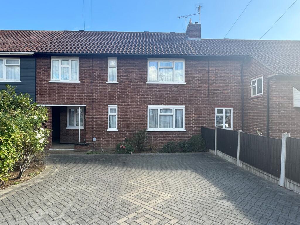 Main image of property: Laburnum Drive, Corringham, SS17