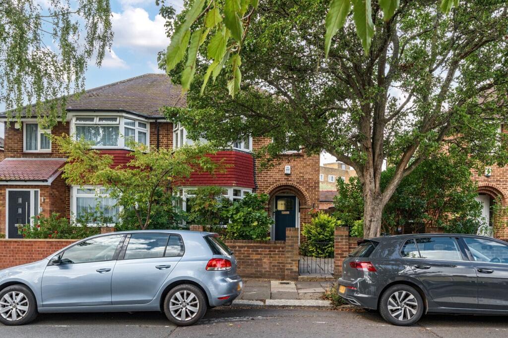 Main image of property: First Avenue, Acton, London, W3