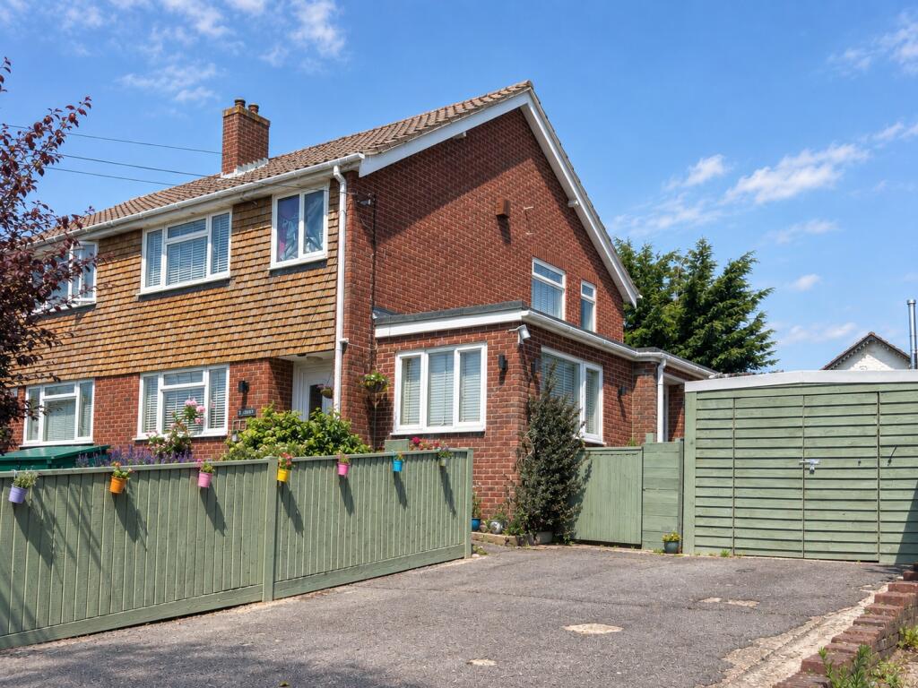 Main image of property: The Drove, Blackfield