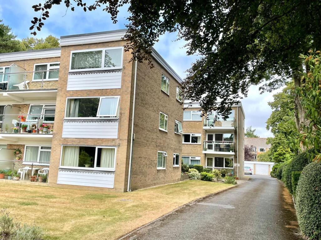 Main image of property: Westcliff Road, , Westcliff