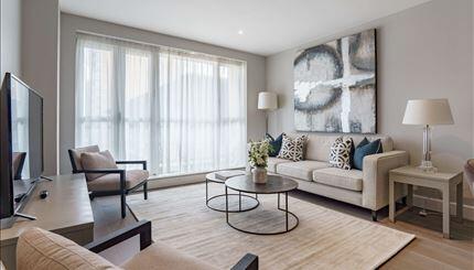 Main image of property: LONDON, E14