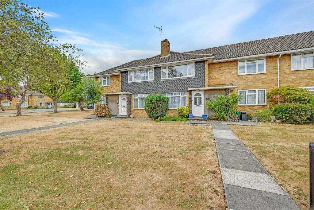 Main image of property: Salmon Street, London