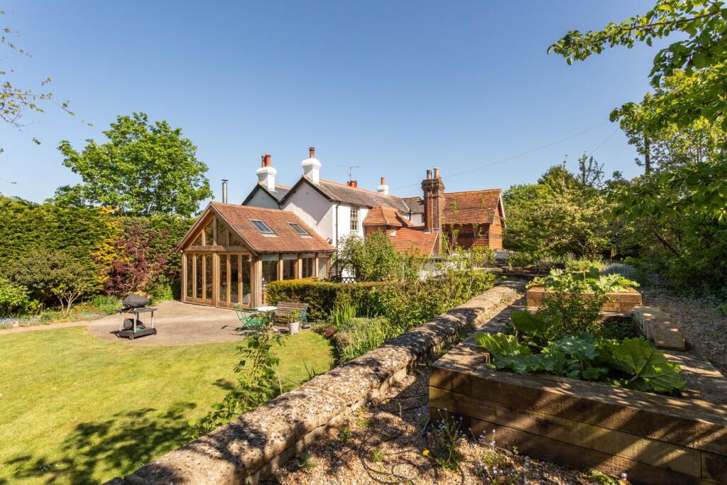 Main image of property: Henfield Common South, Henfield