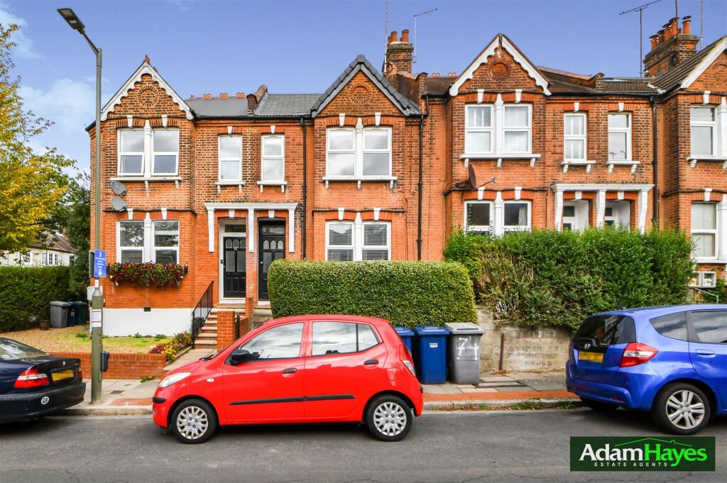 Main image of property: Elm Park Road, Finchley, N3