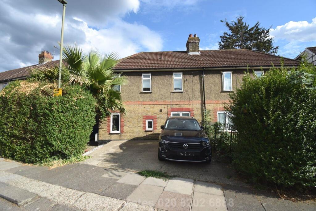 Main image of property: Riverside, London