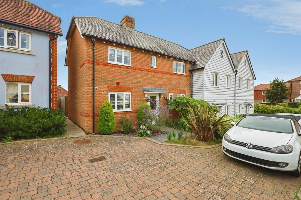 Main image of property: Hemp Place, Hailsham