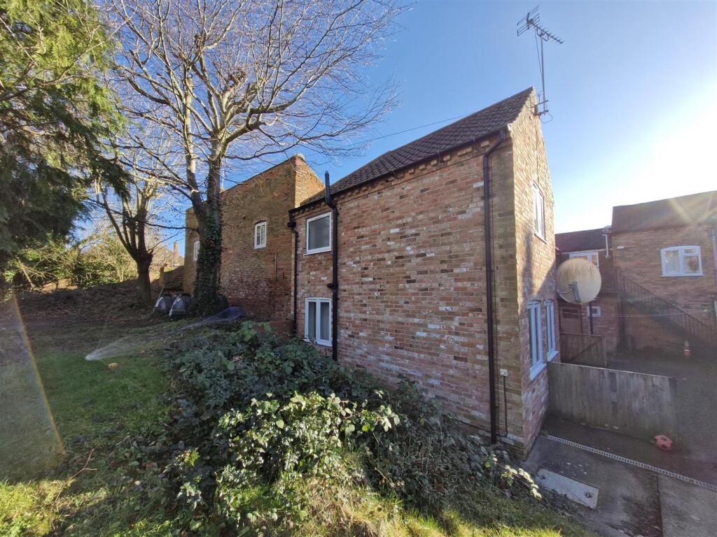 Main image of property: Lowes Wong, Southwell