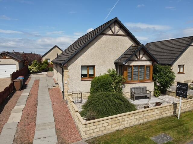 Main image of property: 73 Baillie Avenue, Harthill ML7 5SY