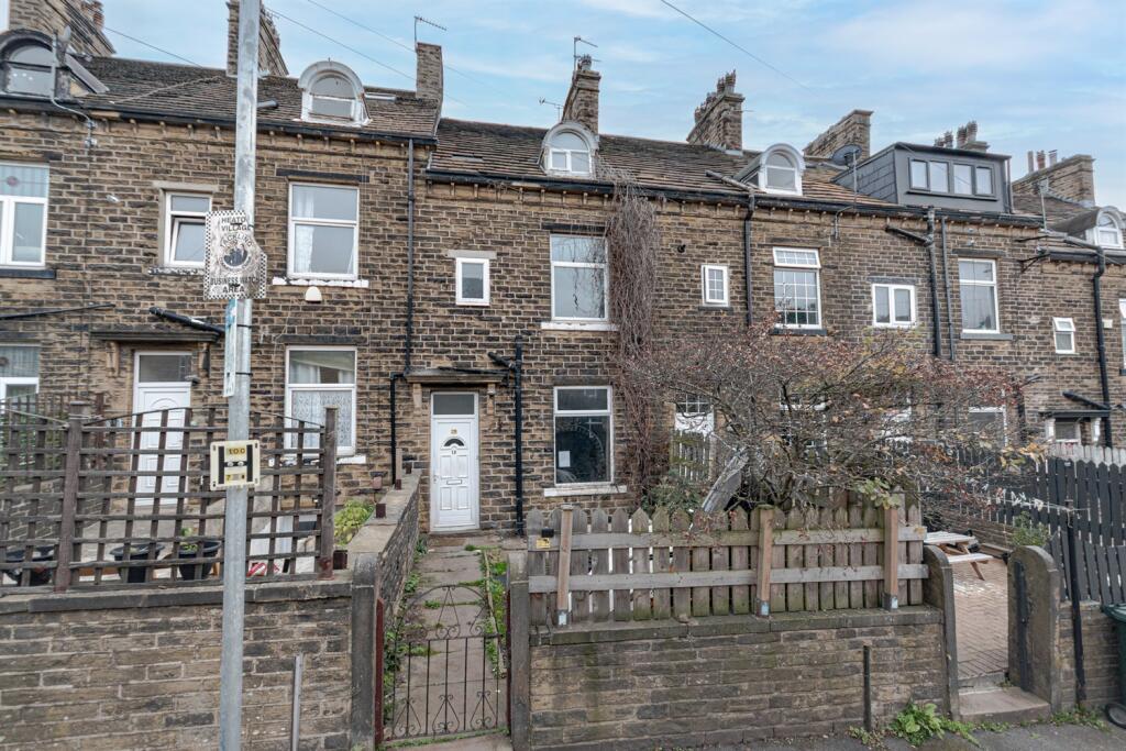 Main image of property: Dyson Street, Heaton