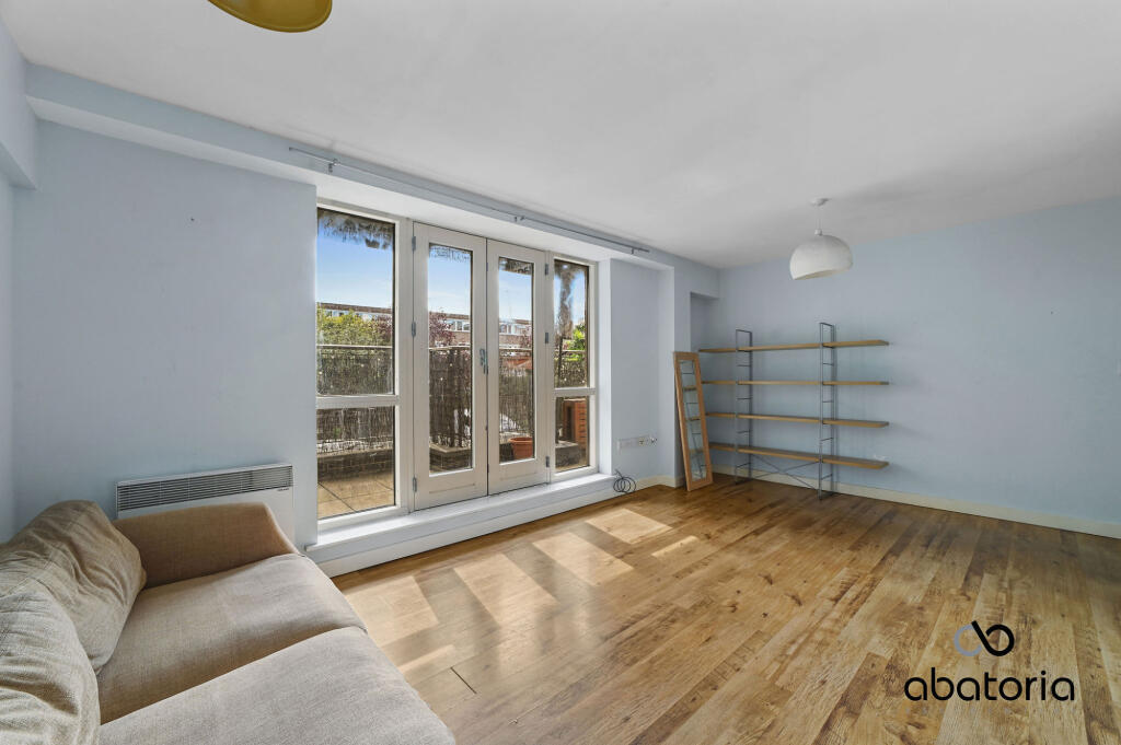Main image of property: 222 Stepney Way, London, London, London, E1