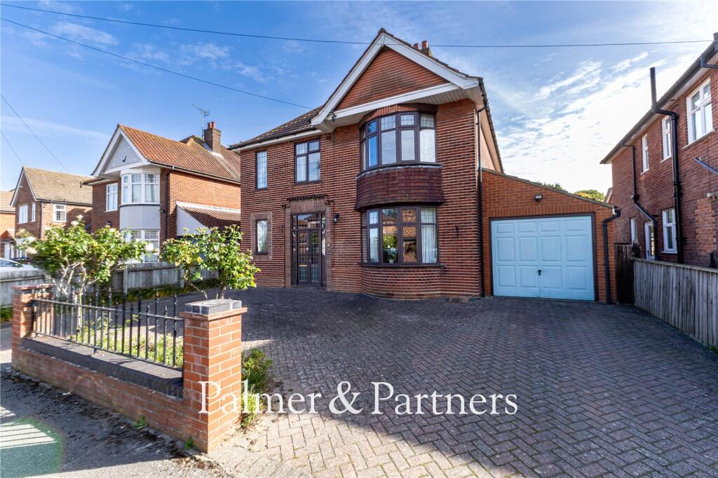 Main image of property: Valley Close, Ipswich, Suffolk, IP1