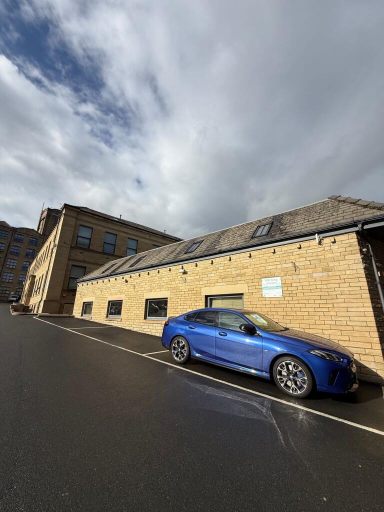 Main image of property: Upper Blakeridge Lane, The Garden House Upper Blakeridge Lane, WF17
