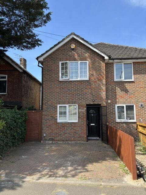 Main image of property: Huntercombe Lane North, Burnham, Buckinghamshire, SL1 6DT