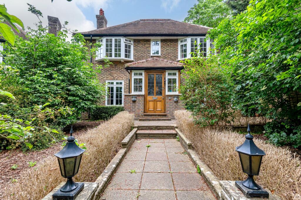Main image of property: The Green, Hove, East Sussex, BN3