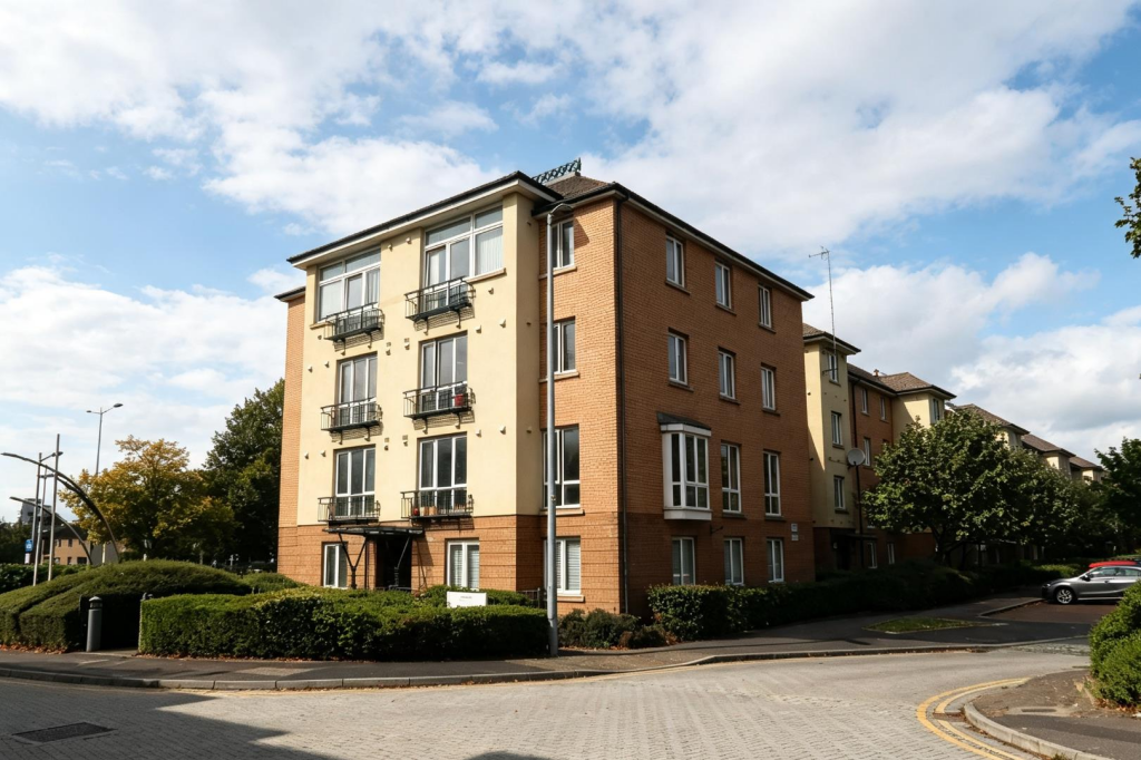Main image of property: Ffordd Garthorne, Cardiff