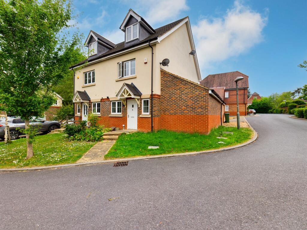 Main image of property: Ash Close, Banstead, SM7