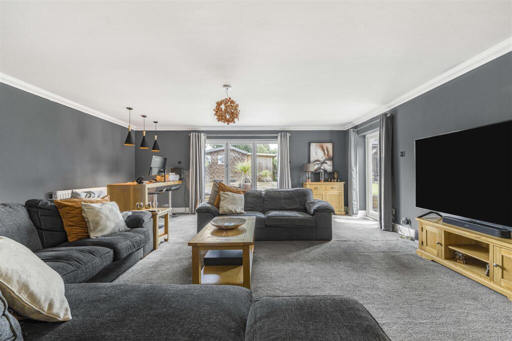 Main image of property: Waterloo, Machen, Caerphilly