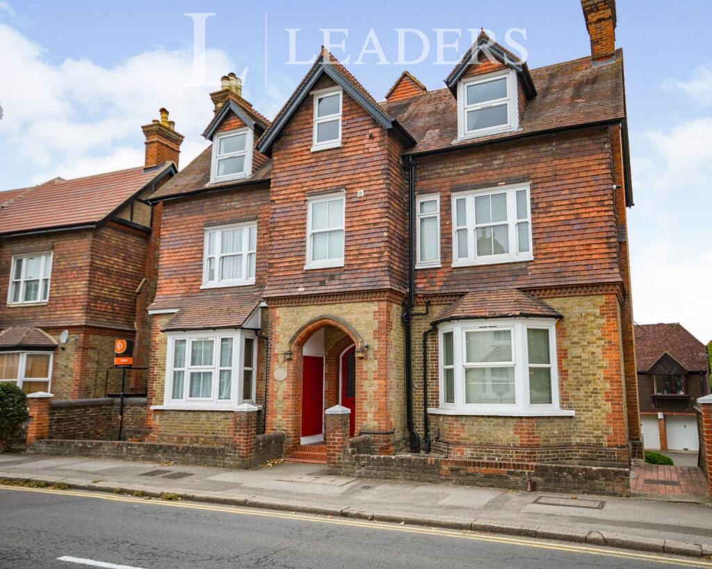 Main image of property: Croydon Road, Reigate, RH2
