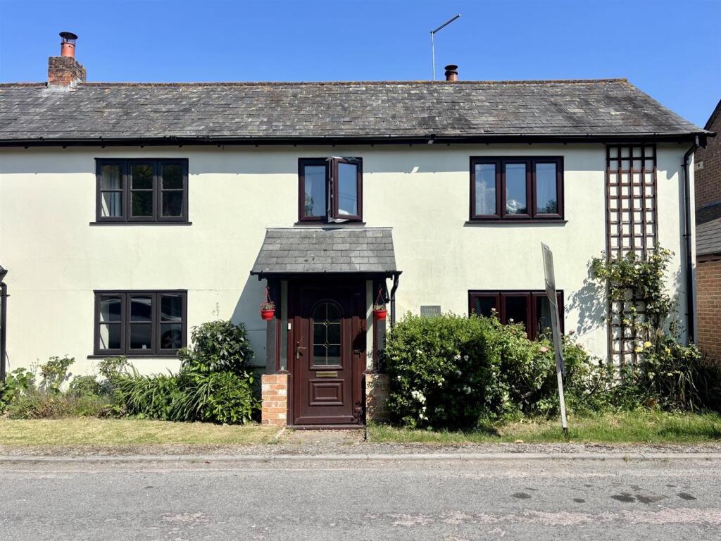 Main image of property: Shaftesbury Road, East Knoyle, Salisbury