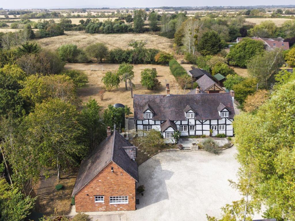 Main image of property: Naunton Beauchamp, Worcestershire