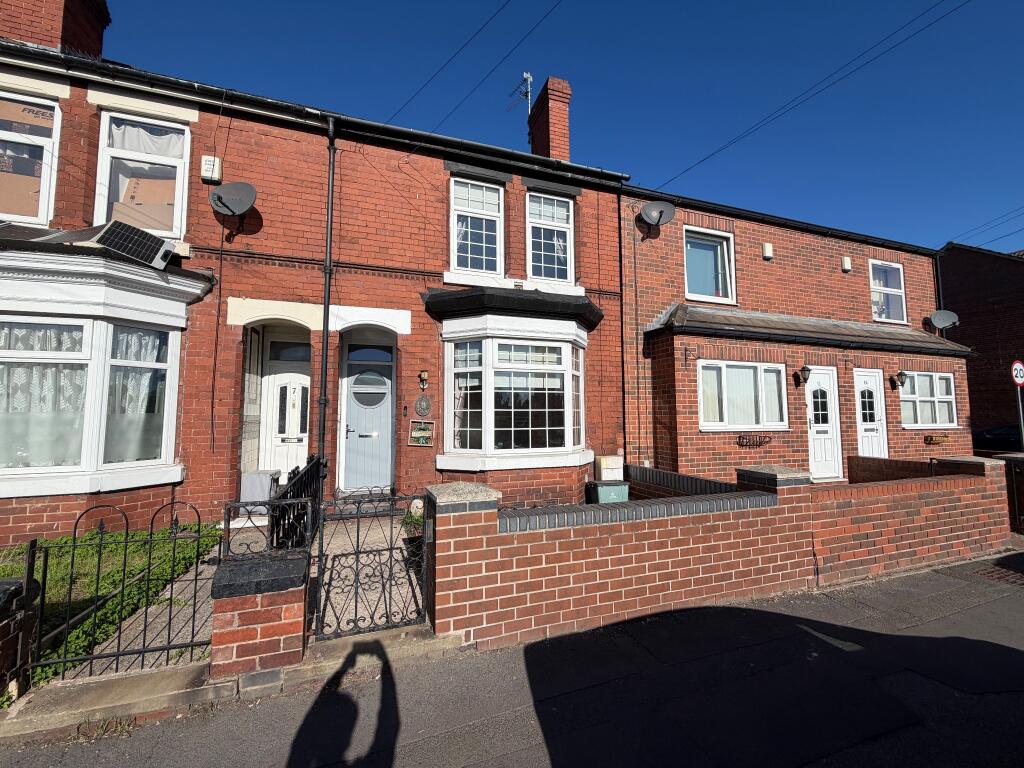 Main image of property: Askern Road, Bentley,Doncaster, DN5 0JB