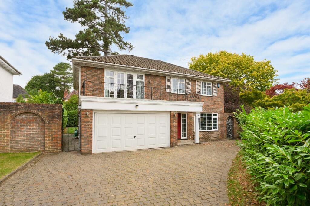 Main image of property: Farleton Close, Weybridge, Surrey, KT13