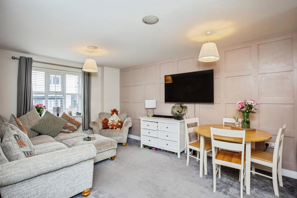 Main image of property: Hooks Close, Leicester, Leicestershire, LE7