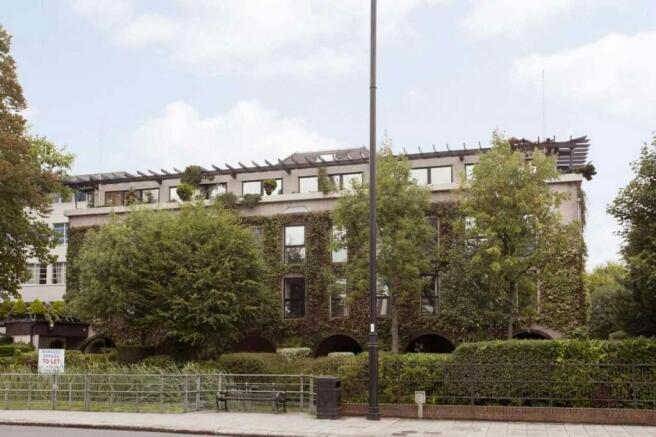 Nicholas_House_01_Exterior.jpg