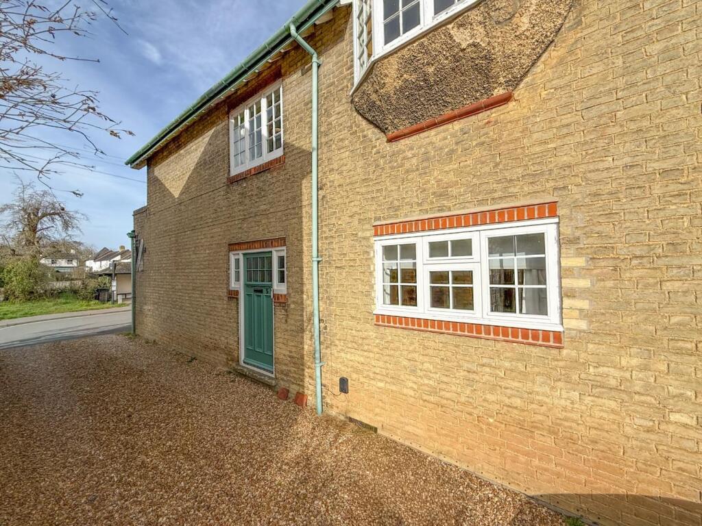 Main image of property: West Street, Comberton, Cambridge
